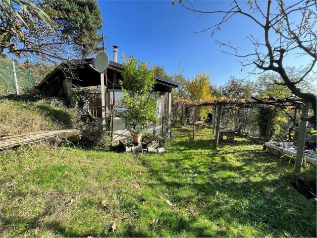 Villetta indipendente in vendita di 12 m² in Strada Saretto