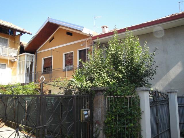 Villetta indipendente in vendita di 130 m²