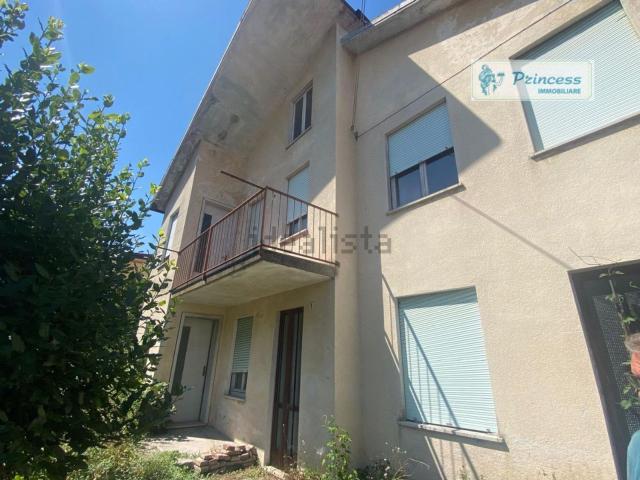 Villetta indipendente in vendita di 130 m²