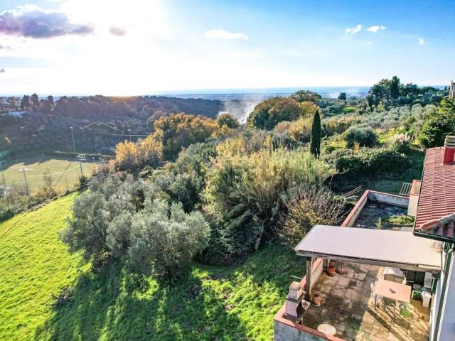 Villetta indipendente in vendita di 130 m²
