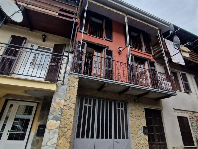 Villetta indipendente in vendita di 130 m² in Via 4 Novembre