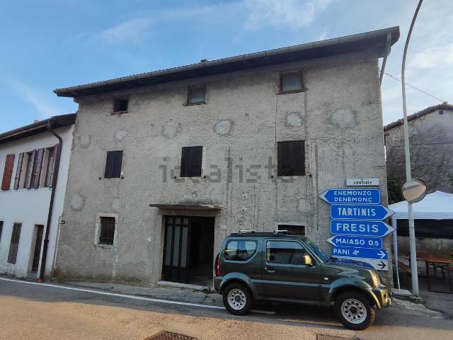 Villetta indipendente in vendita di 130 m² in Via Centrale, 11