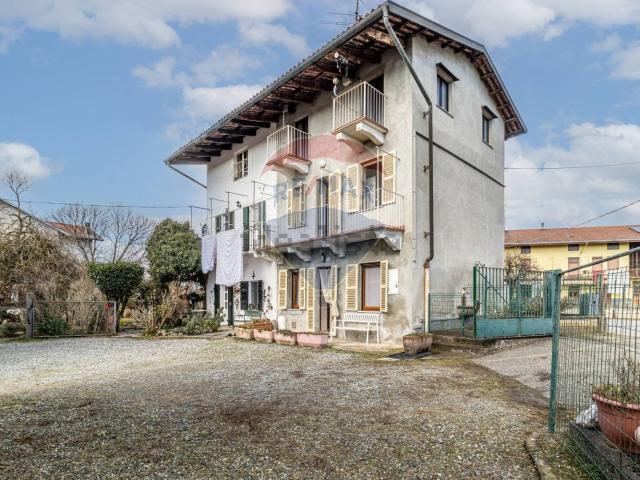 Villetta indipendente in vendita di 130 m² in Via Chiesa, 1