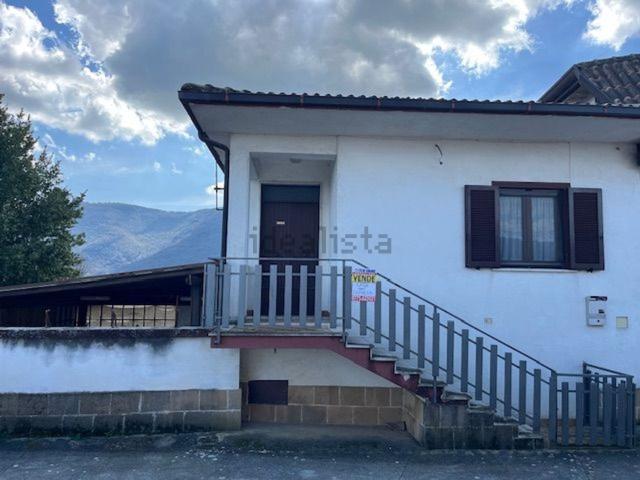 Villetta indipendente in vendita di 130 m² in Via Armando Diaz