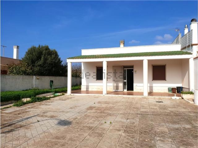 Villetta indipendente in vendita di 130 m² in Via Gemelli, 22