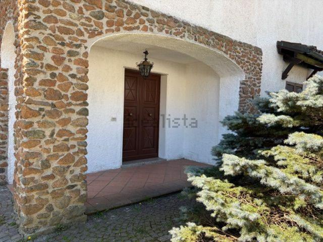 Villetta indipendente in vendita di 130 m² in Via Gioacchino Rossini, 25