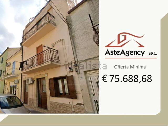 Villetta indipendente in vendita di 130 m² in Via D&apos Avalos, 13