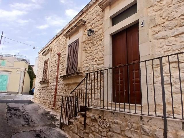 Villetta indipendente in vendita di 130 m² in Via Don Giovanni Minzoni, 4
