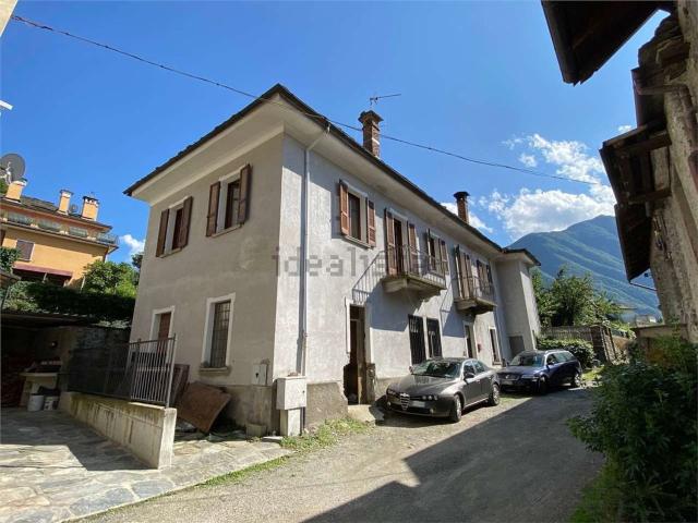 Villetta indipendente in vendita di 130 m² in Via de Regibus, 13