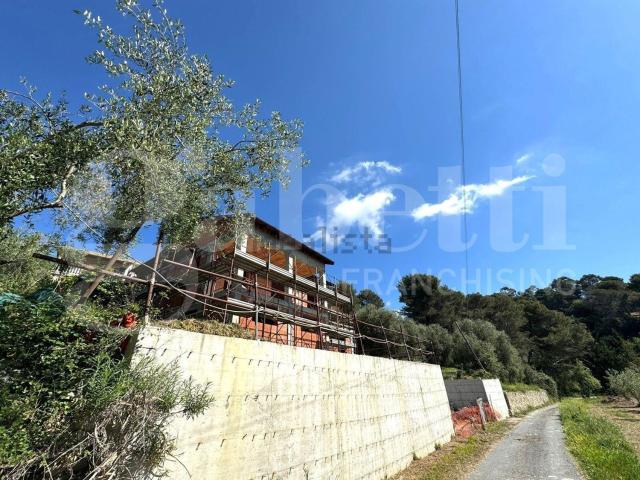 Villetta indipendente in vendita di 130 m² in Via del Santo, 1
