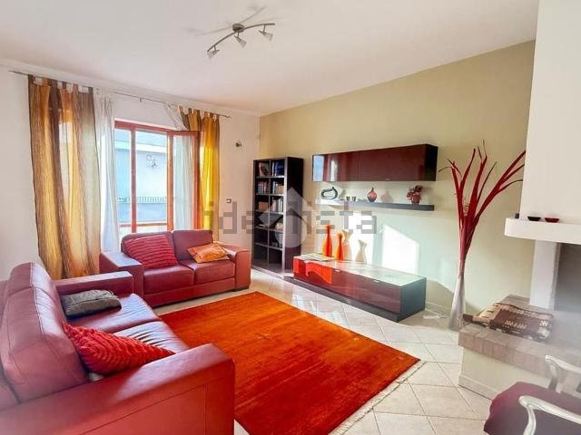 Villetta indipendente in vendita di 130 m² in Via Francesco Cilea, 8