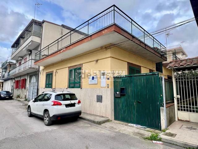 Villetta indipendente in vendita di 130 m² in Via Ippolito Nievo, 23