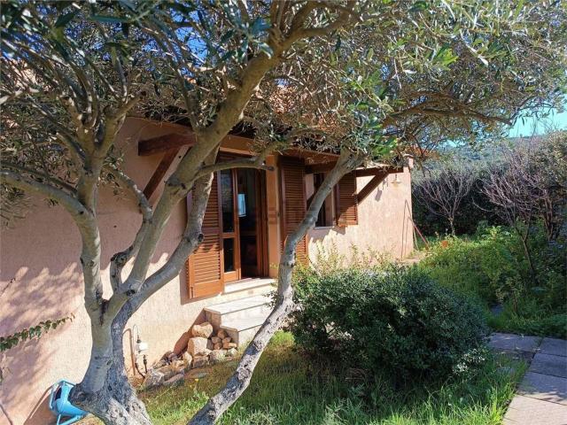 Villetta indipendente in vendita di 130 m² in Via Lu Colbu, 13