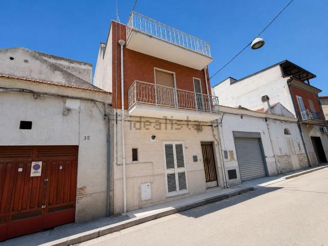 Villetta indipendente in vendita di 130 m² in Via Montello, 30
