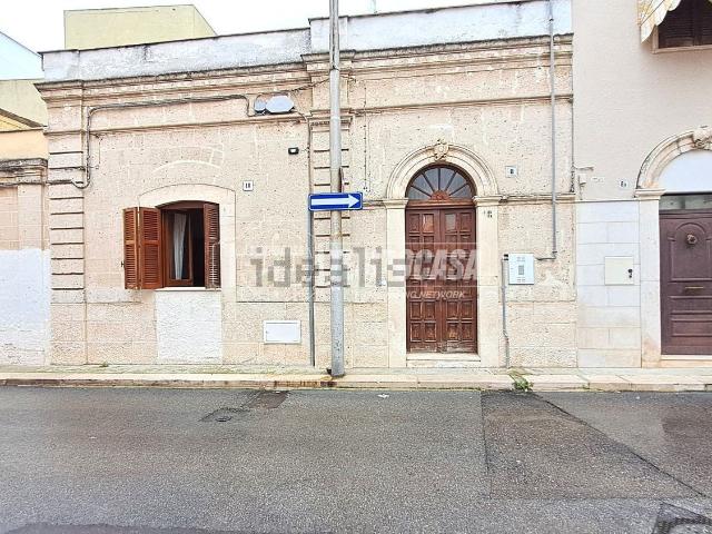 Villetta indipendente in vendita di 130 m² in Via Napoli, 8