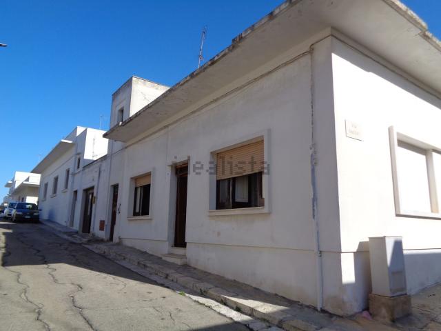 Villetta indipendente in vendita di 130 m² in Via Savoia