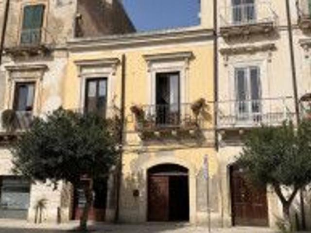 Villetta indipendente in vendita di 130 m² in Via Savoia