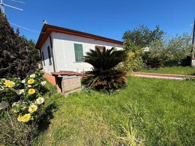 Villetta indipendente in vendita di 130 m² in Via San Lorenzo