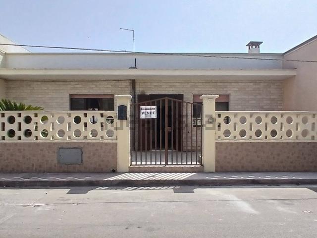 Villetta indipendente in vendita di 130 m² in Via Pietro Mascagni, 39