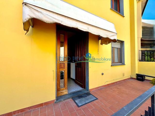 Villetta indipendente in vendita di 130 m² in Via Pineta