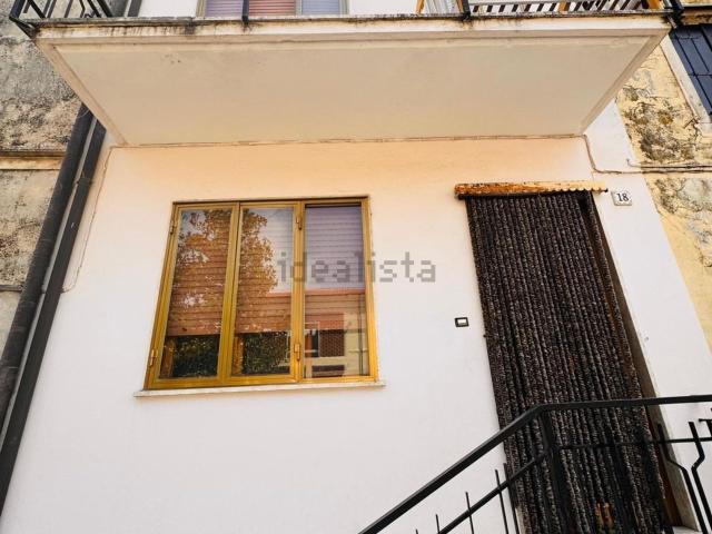 Villetta indipendente in vendita di 130 m² in Via Roma