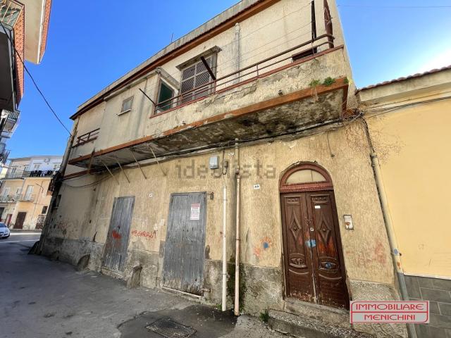Villetta indipendente in vendita di 130 m² in Via Roma