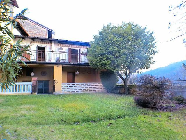 Villetta indipendente in vendita di 130 m² in Via roma, 35