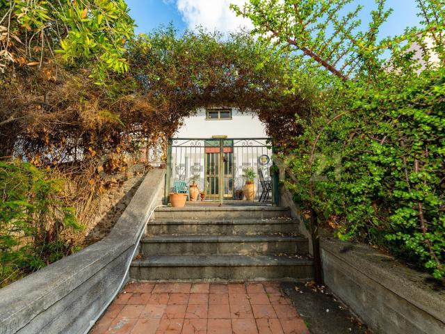 Villetta indipendente in vendita di 130 m² in Via Re Martino, 212