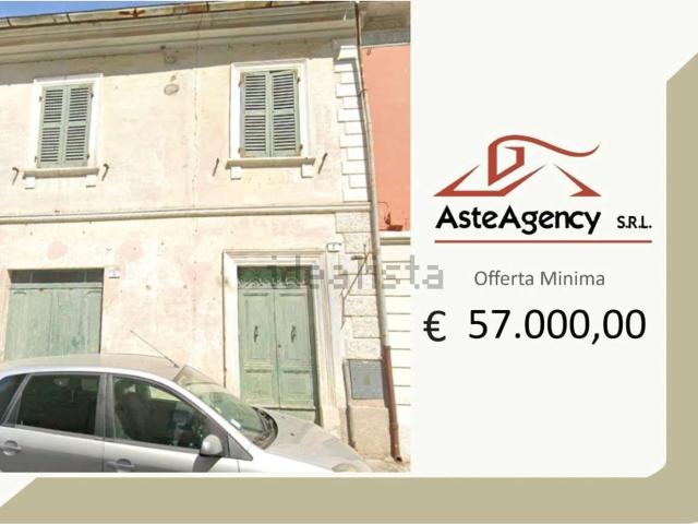 Villetta indipendente in vendita di 130 m² in Via Trento e Trieste, 7