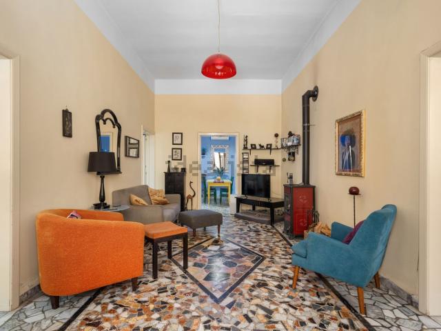 Villetta indipendente in vendita di 130 m² in Via Vittorio Veneto, 3