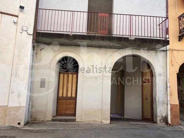 Villetta indipendente in vendita di 130 m² in Via XX Settembre