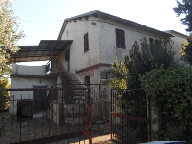 Villetta indipendente in vendita di 130 m² in Contrada Sant&apos Egidio