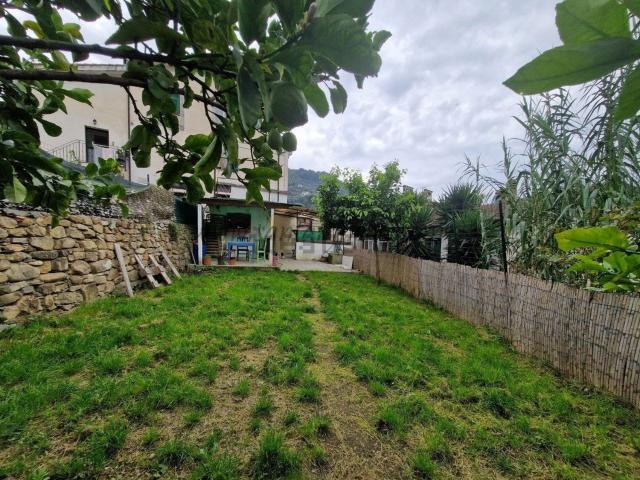 Villetta indipendente in vendita di 130 m² in Corso Verbone