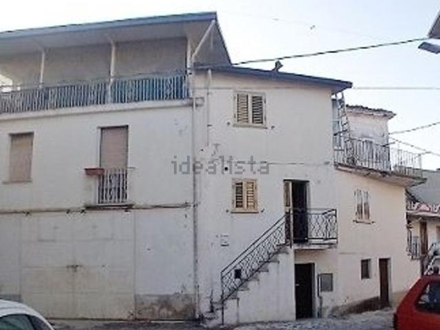 Villetta indipendente in vendita di 130 m² in Località Caporosso, 73