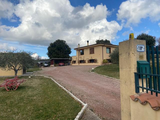 Villetta indipendente in vendita di 130 m² in Località Collefabbri