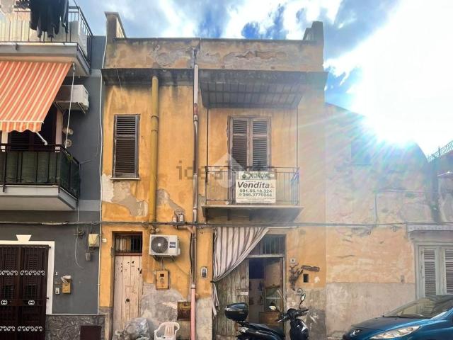 Villetta indipendente in vendita di 131 m² in Via Mangione, 8