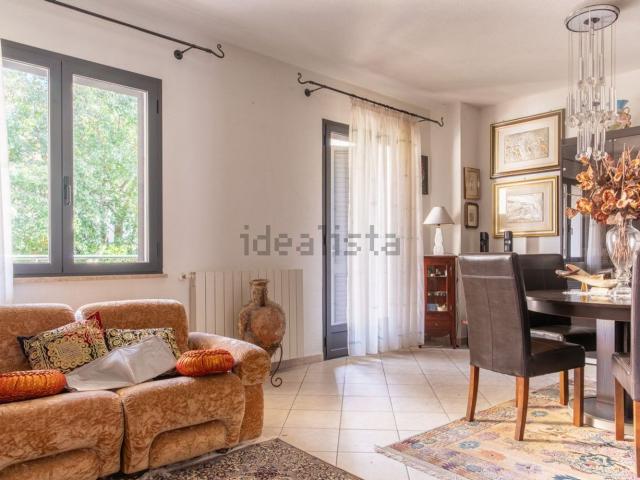 Villetta indipendente in vendita di 132 m² in Via Olbia