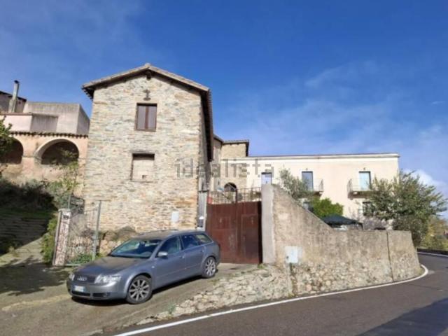 Villetta indipendente in vendita di 132 m² in Via Rinascita