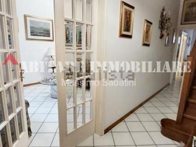 Villetta indipendente in vendita di 132 m² in Via Zara, 29