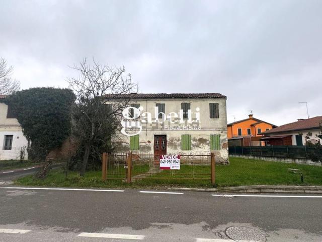 Villetta indipendente in vendita di 133 m² in Via Dossi, 5