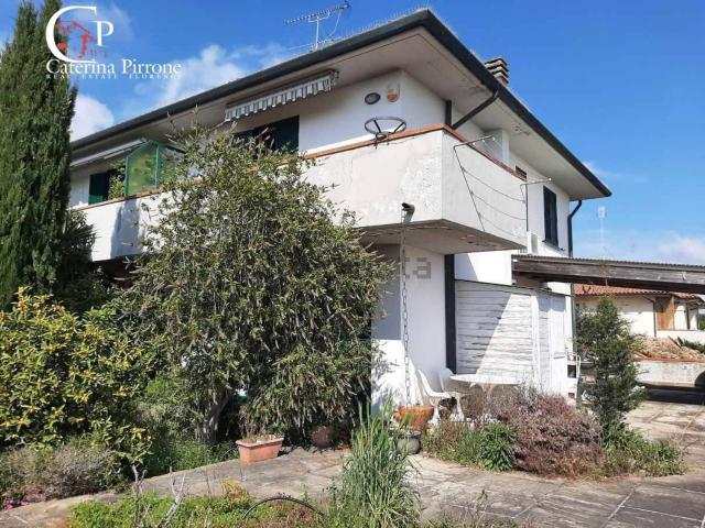 Villetta indipendente in vendita di 133 m² in Via dell&apos Erbaio, 10