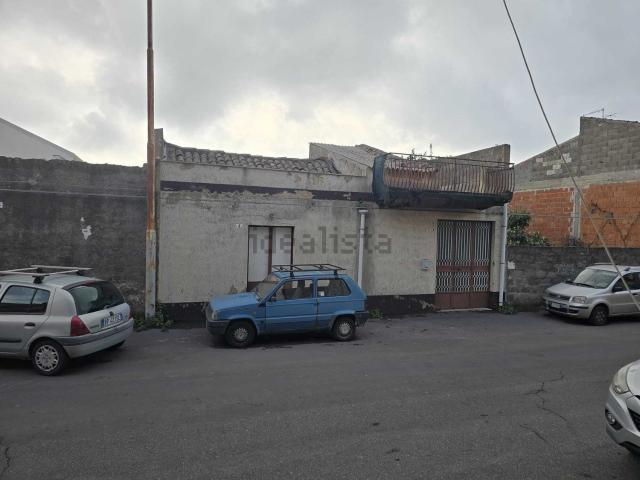 Villetta indipendente in vendita di 133 m² in Via Salvatore Quasimodo, 2