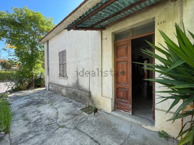 Villetta indipendente in vendita di 134 m² in Via Croce Vecchia