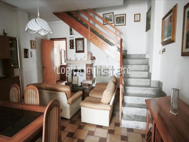Villetta indipendente in vendita di 134 m² in Via Alfonso Lamarmora