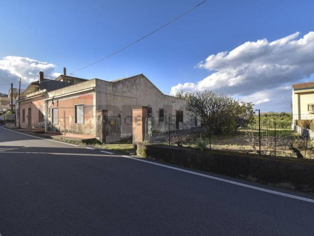 Villetta indipendente in vendita di 134 m² in Via Guardia Stazzo, 57