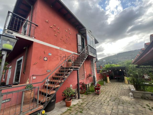 Villetta indipendente in vendita di 134 m² in Via della Marinella, 4
