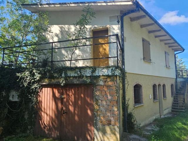 Villetta indipendente in vendita di 134 m² in Via della Selva