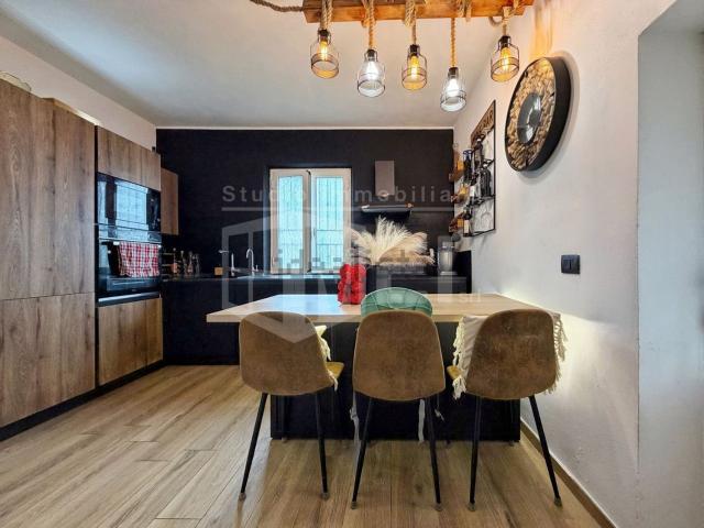 Villetta indipendente in vendita di 134 m² in Via di Quercianella, 41