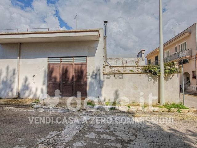Villetta indipendente in vendita di 135 m² in Via Cesare Battisti, 110