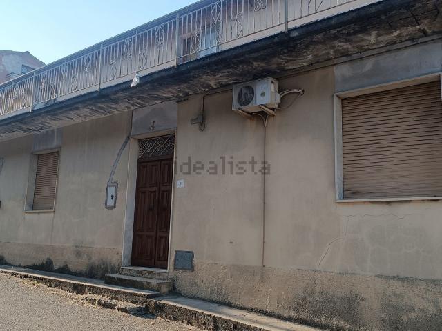 Villetta indipendente in vendita di 135 m² in Via Gaetano Doninzetti, 6